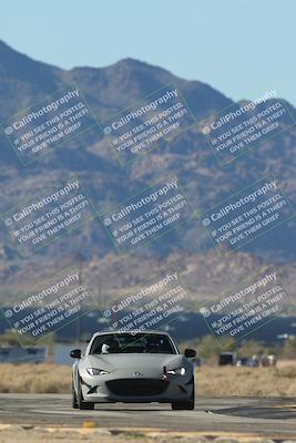 media/Nov-23-2025-Speed Ventures (Sun) [[88f20b6e61]]/6-Yellow Group/Session 1 (Turns 16 and 17 Exit)/